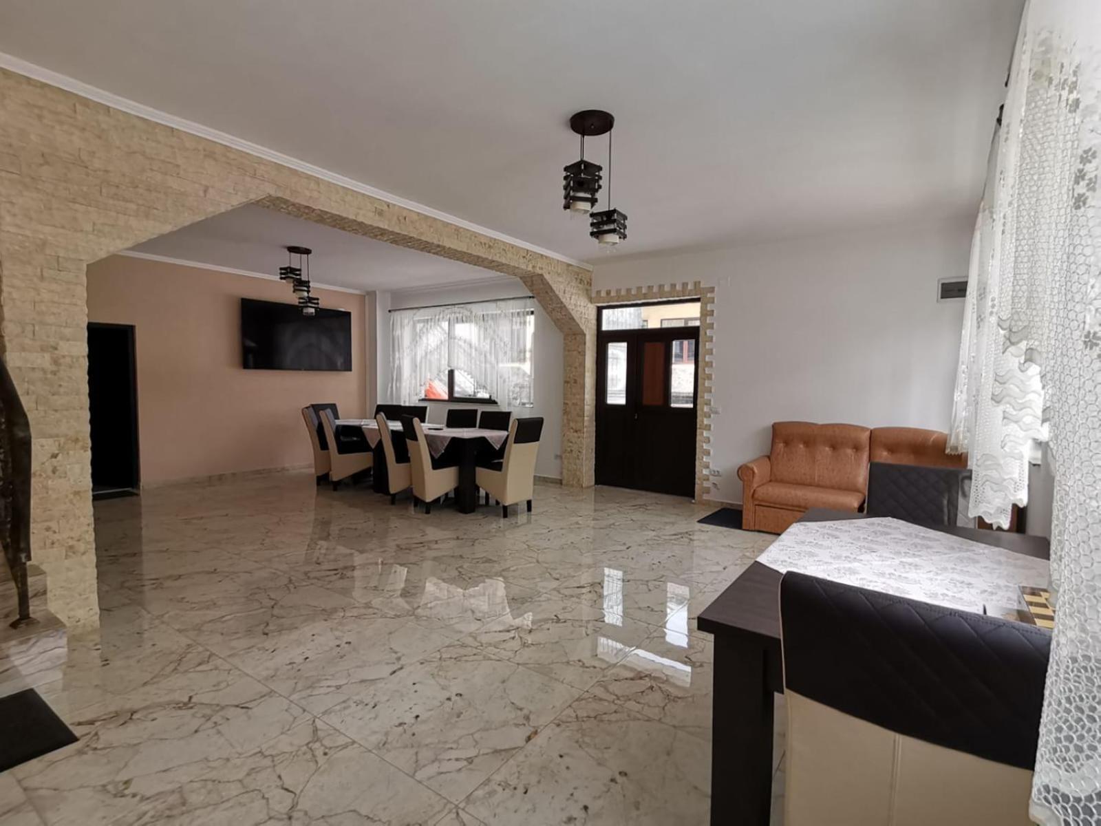 Hotel Casa Dana Olteanu à Moeciu De Sus Extérieur photo
